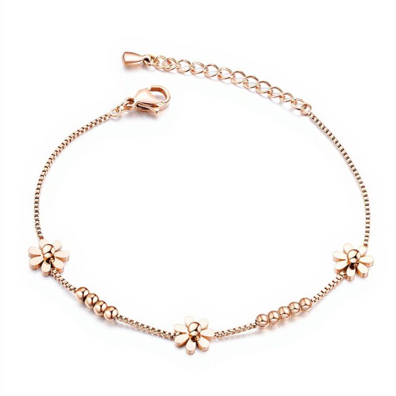 Alilang Women's Delicate Daisy Charm Bracelet with Floral Accents and Lightweight Adjustable Chain Design - Gold