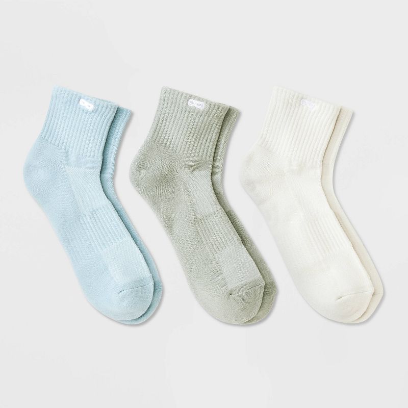Pair of Thieves Men's Neutral Ankle Socks - Light Blue 6-12